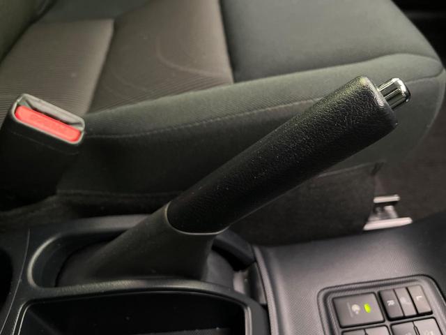 アクア Sスタイルブラック 後期 純正ナビ バックカメラ 衝突軽減 シートヒーター コーナーセンサー スマートキー ETC オートハイビーム 車線逸脱警報 オートライト オートエアコン Bluetooth フルセグTV CD再生(41枚目)