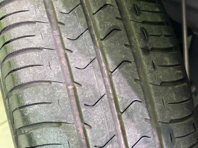 アクア Sスタイルブラック 後期 純正ナビ バックカメラ 衝突軽減 シートヒーター コーナーセンサー スマートキー ETC オートハイビーム 車線逸脱警報 オートライト オートエアコン Bluetooth フルセグTV CD再生(56枚目)