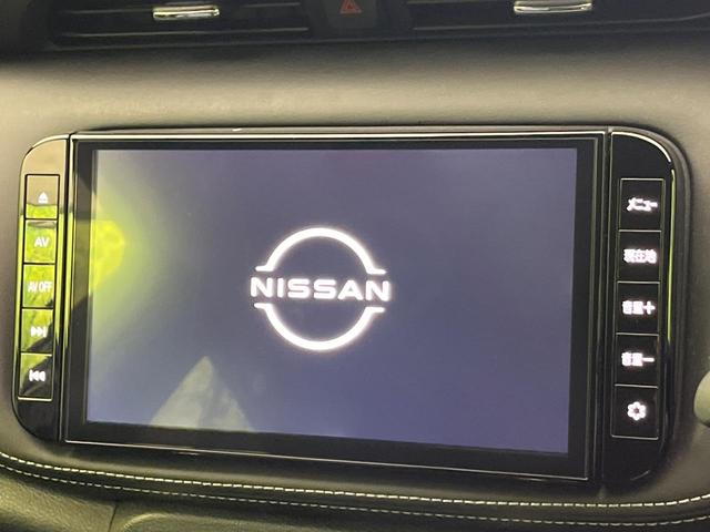 キックス Ｘ　純正９型ナビ　全周囲カメラ　衝突軽減　プロパイロット　２トーンルーフ　コーナーセンサー　ＬＥＤヘッド　オートハイビーム　デジタルインナーミラー　ＥＴＣ　車線逸脱警報　革巻きステアリング　スマートキー（3枚目）