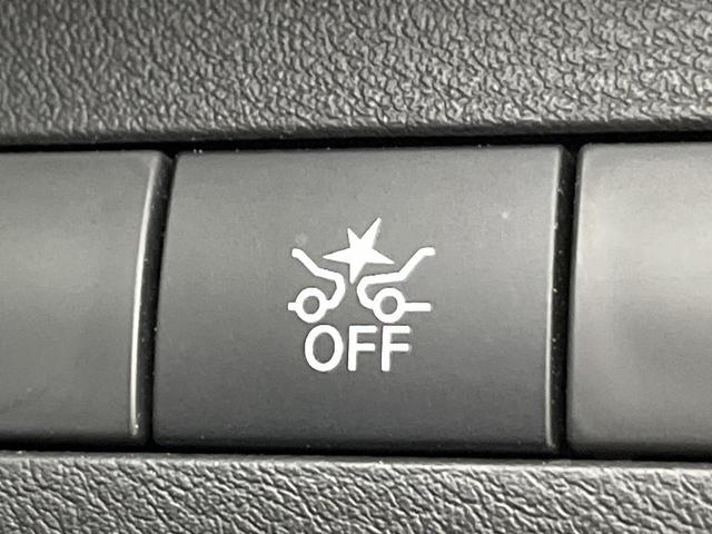キックス Ｘ　純正９型ナビ　全周囲カメラ　衝突軽減　プロパイロット　２トーンルーフ　コーナーセンサー　ＬＥＤヘッド　オートハイビーム　デジタルインナーミラー　ＥＴＣ　車線逸脱警報　革巻きステアリング　スマートキー（6枚目）
