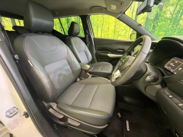 キックス Ｘ　純正９型ナビ　全周囲カメラ　衝突軽減　プロパイロット　２トーンルーフ　コーナーセンサー　ＬＥＤヘッド　オートハイビーム　デジタルインナーミラー　ＥＴＣ　車線逸脱警報　革巻きステアリング　スマートキー（8枚目）