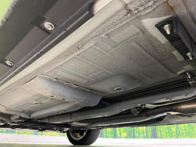 キックス Ｘ　純正９型ナビ　全周囲カメラ　衝突軽減　プロパイロット　２トーンルーフ　コーナーセンサー　ＬＥＤヘッド　オートハイビーム　デジタルインナーミラー　ＥＴＣ　車線逸脱警報　革巻きステアリング　スマートキー（23枚目）