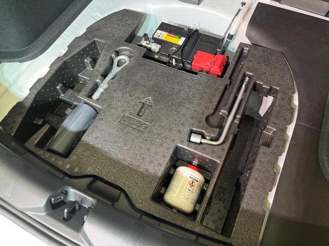 キックス Ｘ　純正９型ナビ　全周囲カメラ　衝突軽減　プロパイロット　２トーンルーフ　コーナーセンサー　ＬＥＤヘッド　オートハイビーム　デジタルインナーミラー　ＥＴＣ　車線逸脱警報　革巻きステアリング　スマートキー（26枚目）