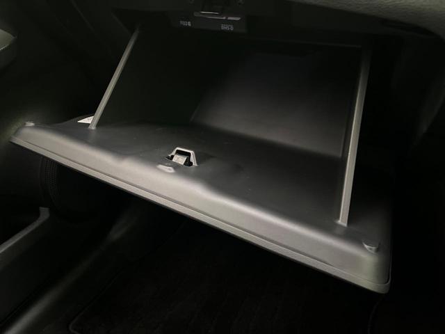 キックス Ｘ　純正９型ナビ　全周囲カメラ　衝突軽減　プロパイロット　２トーンルーフ　コーナーセンサー　ＬＥＤヘッド　オートハイビーム　デジタルインナーミラー　ＥＴＣ　車線逸脱警報　革巻きステアリング　スマートキー（45枚目）