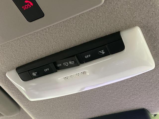 キックス Ｘ　純正９型ナビ　全周囲カメラ　衝突軽減　プロパイロット　２トーンルーフ　コーナーセンサー　ＬＥＤヘッド　オートハイビーム　デジタルインナーミラー　ＥＴＣ　車線逸脱警報　革巻きステアリング　スマートキー（46枚目）