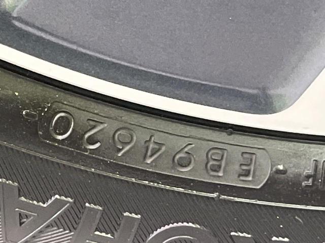 キックス Ｘ　純正９型ナビ　全周囲カメラ　衝突軽減　プロパイロット　２トーンルーフ　コーナーセンサー　ＬＥＤヘッド　オートハイビーム　デジタルインナーミラー　ＥＴＣ　車線逸脱警報　革巻きステアリング　スマートキー（57枚目）