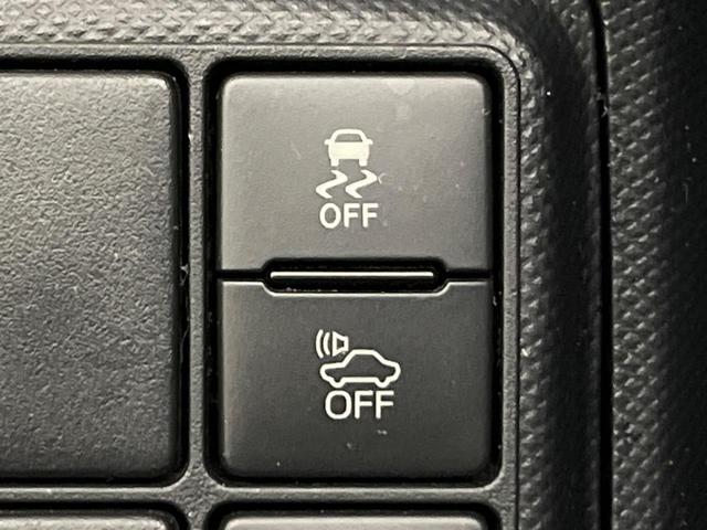 アクア Sスタイルブラック 後期 純正ナビ バックカメラ 衝突軽減 コーナーセンサー オートハイビーム 車線逸脱警報 先行車発進告知機能 オートエアコン スマートキー 横滑り防止装置 Bluetooth CD再生 ドアバイザー(50枚目)