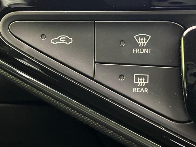 アクア Sスタイルブラック 後期 純正ナビ バックカメラ 衝突軽減 コーナーセンサー オートハイビーム 車線逸脱警報 先行車発進告知機能 オートエアコン スマートキー 横滑り防止装置 Bluetooth CD再生 ドアバイザー(55枚目)