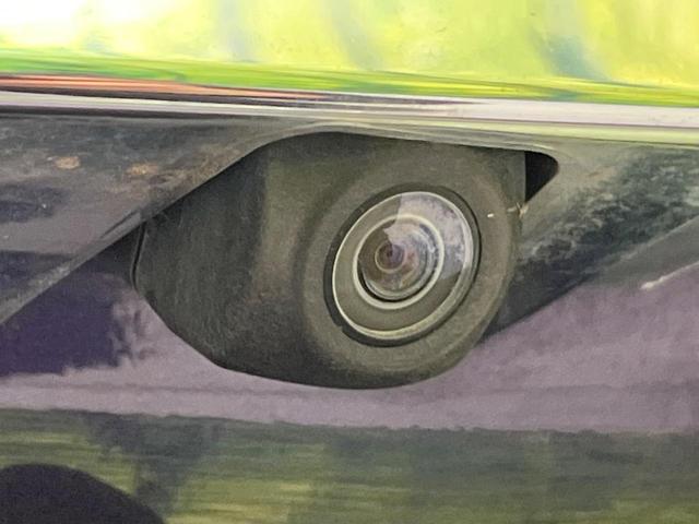 アクア Sスタイルブラック 後期 純正ナビ バックカメラ 衝突軽減 コーナーセンサー オートハイビーム 車線逸脱警報 先行車発進告知機能 オートエアコン スマートキー 横滑り防止装置 Bluetooth CD再生 ドアバイザー(63枚目)