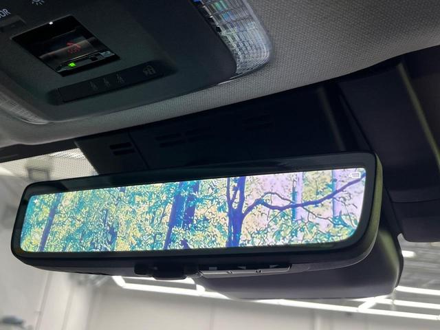 プリウス Z 4WD ガラスルーフ 全周囲カメラ デジタルミラー 衝突軽減 レーダークルーズ ブラインドスポットモニター 電動リアゲート シートエアコン パワーシート コーナーセンサー LEDヘッド ワイヤレス充電(6枚目)