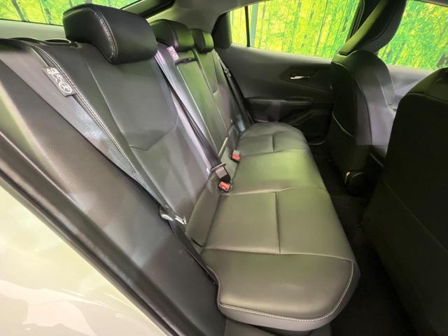 プリウス Z 4WD ガラスルーフ 全周囲カメラ デジタルミラー 衝突軽減 レーダークルーズ ブラインドスポットモニター 電動リアゲート シートエアコン パワーシート コーナーセンサー LEDヘッド ワイヤレス充電(9枚目)