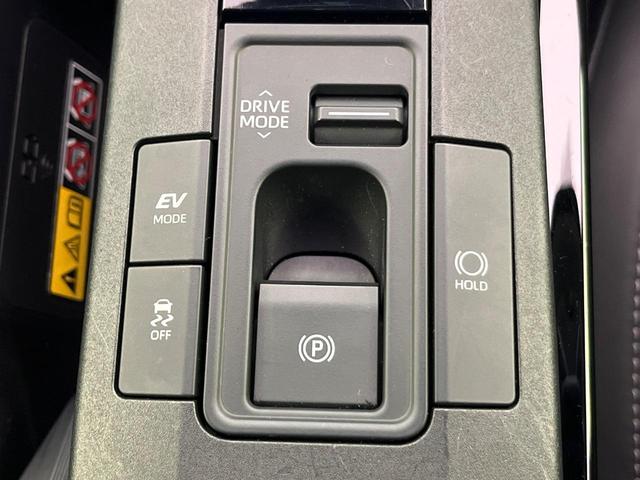 プリウス Z 4WD ガラスルーフ 全周囲カメラ デジタルミラー 衝突軽減 レーダークルーズ ブラインドスポットモニター 電動リアゲート シートエアコン パワーシート コーナーセンサー LEDヘッド ワイヤレス充電(53枚目)