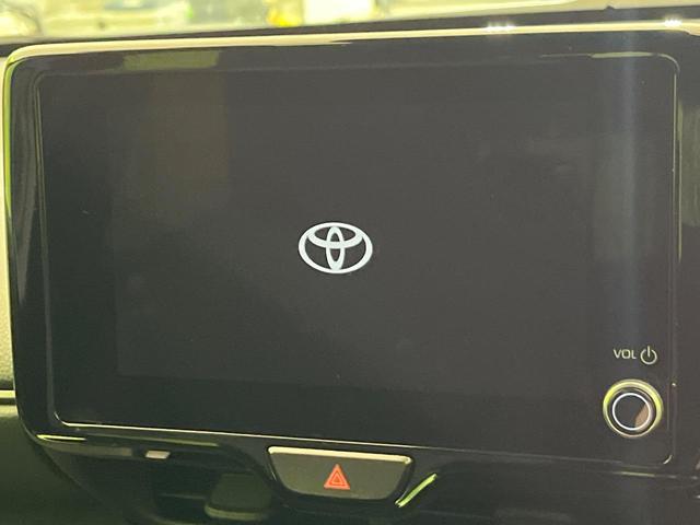 ヤリスクロス Z 全周囲カメラ 衝突軽減装置 レーダークルーズ ディスプレイオーディオ シートヒーター ステアリングヒーター パワーシート コーナーセンサー スマートキー LEDヘッド ETC 純正18インチAW(3枚目)