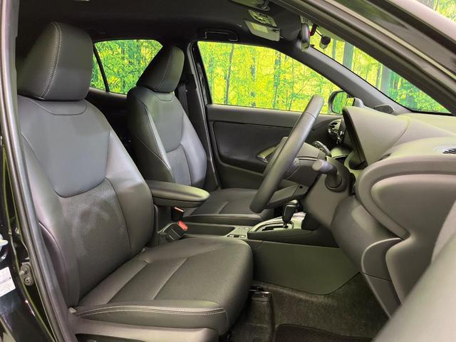 ヤリスクロス Z 全周囲カメラ 衝突軽減装置 レーダークルーズ ディスプレイオーディオ シートヒーター ステアリングヒーター パワーシート コーナーセンサー スマートキー LEDヘッド ETC 純正18インチAW(8枚目)