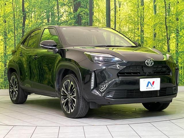 ヤリスクロス Z 全周囲カメラ 衝突軽減装置 レーダークルーズ ディスプレイオーディオ シートヒーター ステアリングヒーター パワーシート コーナーセンサー スマートキー LEDヘッド ETC 純正18インチAW(16枚目)