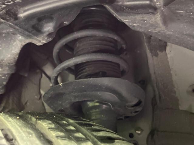 ヤリスクロス Z 全周囲カメラ 衝突軽減装置 レーダークルーズ ディスプレイオーディオ シートヒーター ステアリングヒーター パワーシート コーナーセンサー スマートキー LEDヘッド ETC 純正18インチAW(20枚目)