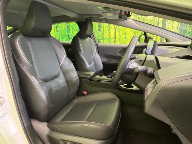 プリウス Z ガラスルーフ 全周囲カメラ 衝突軽減 レーダークルーズ ブラインドスポットモニター 電動リアゲート シートエアコン パワーシート コーナーセンサー スマートキー LEDヘッド ETC ワイヤレス充電(8枚目)