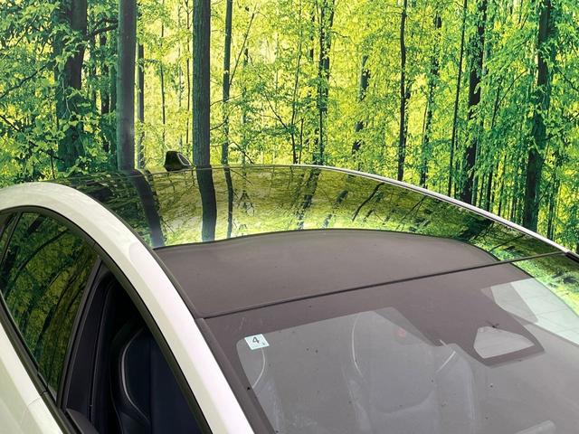 プリウス Z ガラスルーフ 全周囲カメラ 衝突軽減 レーダークルーズ ブラインドスポットモニター 電動リアゲート シートエアコン パワーシート コーナーセンサー スマートキー LEDヘッド ETC ワイヤレス充電(28枚目)