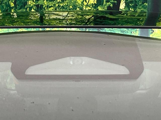 プリウス Z ガラスルーフ 全周囲カメラ 衝突軽減 レーダークルーズ ブラインドスポットモニター 電動リアゲート シートエアコン パワーシート コーナーセンサー スマートキー LEDヘッド ETC ワイヤレス充電(32枚目)