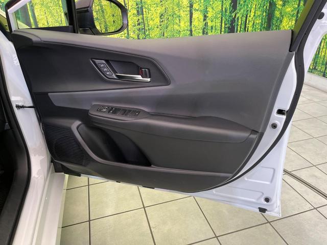 プリウス Z ガラスルーフ 全周囲カメラ 衝突軽減 レーダークルーズ ブラインドスポットモニター 電動リアゲート シートエアコン パワーシート コーナーセンサー スマートキー LEDヘッド ETC ワイヤレス充電(42枚目)