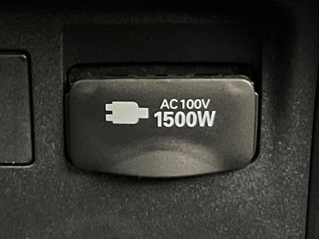 プリウス Z ガラスルーフ 全周囲カメラ 衝突軽減 レーダークルーズ ブラインドスポットモニター 電動リアゲート シートエアコン パワーシート コーナーセンサー スマートキー LEDヘッド ETC ワイヤレス充電(45枚目)