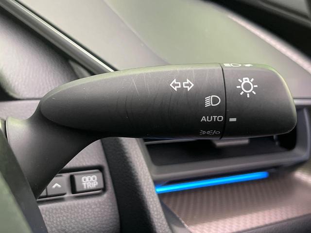 プリウス Z ガラスルーフ 全周囲カメラ 衝突軽減 レーダークルーズ ブラインドスポットモニター 電動リアゲート シートエアコン パワーシート コーナーセンサー スマートキー LEDヘッド ETC ワイヤレス充電(56枚目)