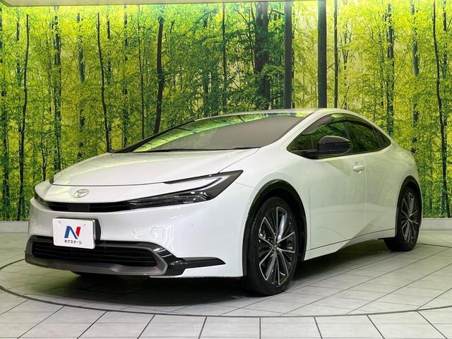 プリウス Ｚ　１２．３型ディスプレイオーディオ　全周囲カメラ　衝突軽減装置　レーダークルーズ　電動リアゲート　パワーシート　コーナーセンサー　スマートキー　ＬＥＤヘッド　ＥＴＣ　純正１９インチＡＷ　車線逸脱警報（23枚目）