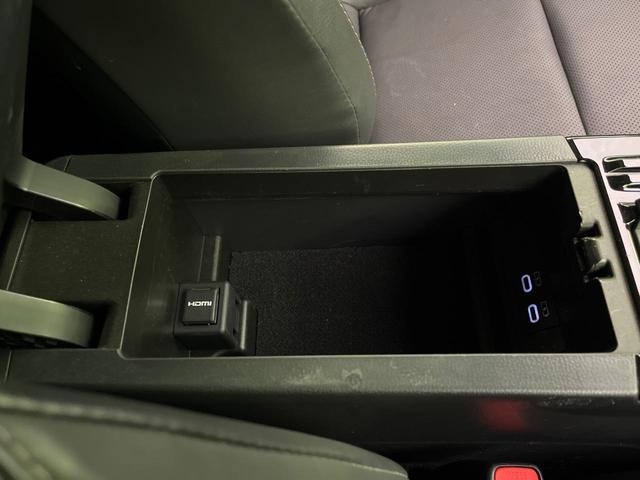 プリウス Ｚ　１２．３型ディスプレイオーディオ　全周囲カメラ　衝突軽減装置　レーダークルーズ　電動リアゲート　パワーシート　コーナーセンサー　スマートキー　ＬＥＤヘッド　ＥＴＣ　純正１９インチＡＷ　車線逸脱警報（65枚目）