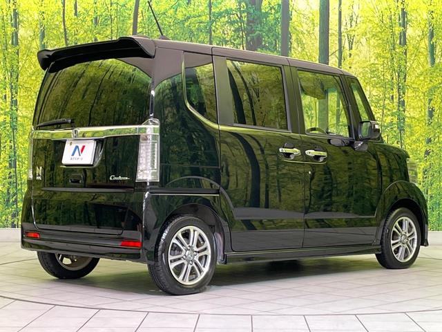 N-BOXカスタム G・Lパッケージ 両側電動ドア ナビ バックカメラ 衝突軽減装置 スマートキー HIDヘッド ETC 純正14インチAW オートライト オートエアコン Bluetooth再生 シートバックテーブル 横滑り防止装置(17枚目)