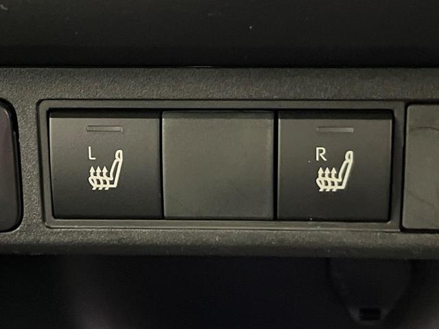 ヤリスクロス ハイブリッドZ 純正8型ディスプレイオーディオ 全周囲カメラ 衝突軽減装置 レーダークルーズ シートヒーター パワーシート LEDヘッド ステアリングヒーター コーナーセンサー ETC ブラインドスポットモニター(6枚目)