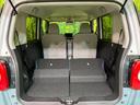 後席を格納すると、これだけの広さが！シーンに合わせたシートアレンジで、大きな荷物も積むことが出来ます♪