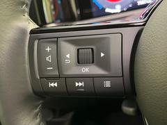 【ステアリングスイッチ】運転中、前方から目線をそらすことなく、オーディオ等の操作が可能な便利機能！安心＆快適なドライブを演出してくれます♪ 7