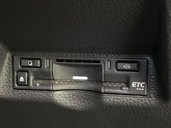 【ＥＴＣ】高速道路の料金所をストレスなく通過！話題のスポットやサービスエリアに多い「スマートIntercooler」利用時は必須のアイテムです。当店でセットアップを実施、ご納車当日からすぐにご利用いただけます！ 7