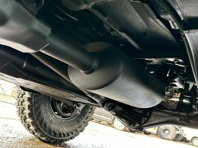 ハイラックスサーフ ＳＳＲリミテッド　ＳＳＲリミテッド　５人乗り　サンルーフ　ウッドコンビステア　ＥＴＣ　ヨコハマジオランダーＭＴタイヤ　新品マッドブラックホイール　新品コーナーレンズ　メッキフェンダーアーチモール（29枚目）