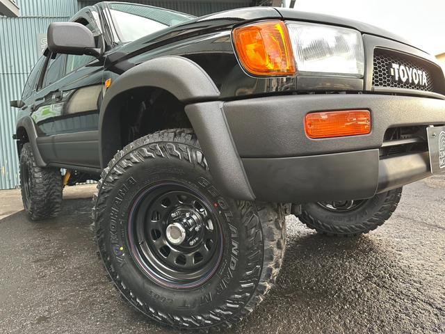 ハイラックスサーフ ＳＳＲ－Ｖリミテッド　ワイド　４ＷＤ　背面タイヤ　２インチリフトアップ　ラプター施工　新品ヨコハマジオランダーＧ００３　ＭＴタイヤ　新品デイトナホイール　　黒レザー調シートカバー　ドアバイザー　下廻りエンドックス施工（74枚目）