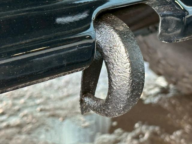 ハイラックスサーフ ＳＳＲ　５速ＭＴ　４ＷＤ　サンルーフ　メッキドアミラー　ＵＳフロントコーナー　新品テールレンズ　新品ＴＯＹＯオープンカントリーＭＴタイヤ　ルーフ　ＲＡＰＴＯＲ施工　下廻りＥＮＤＯＸ防錆施工（41枚目）