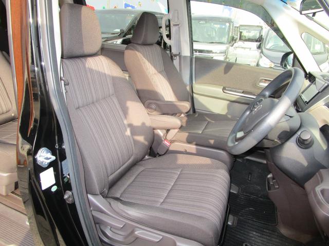 フリード Ｇ　４ＷＤ　６人乗り　フルセグＴＶナビ　左オートスライドドア　　バックモニター　ＥＴＣ　エンジンスターター（22枚目）