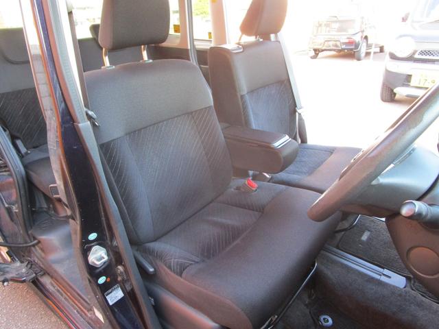 タント カスタムＸ　スマートセレクションＳＡ　４ＷＤ　社外フルセグＴＶナビ　スマートアシスト　左オートスライドドア　エコアイドル　ミラクルオープンドア　ＬＥＤライト＆フォグランプ（21枚目）