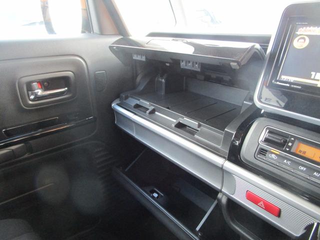 スペーシアカスタム ハイブリッドGS 4WD プッシュスタート 下回り防錆 左オートスライドドア 社外フルセグTVナビ バックカメラ LEDライト&フォグランプ エンジンスターター ドライブレコーダー(19枚目)