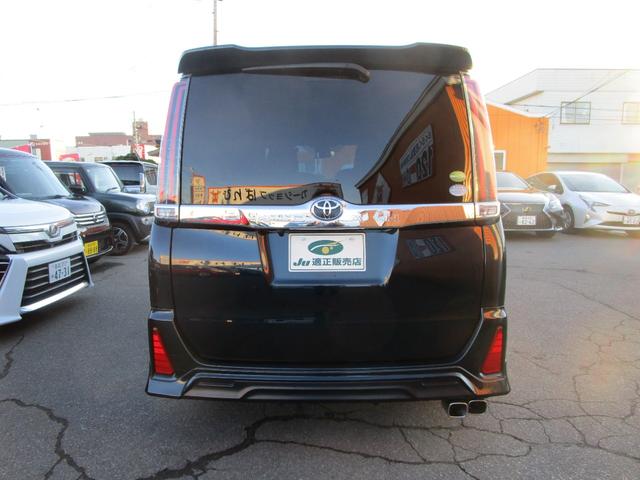 ノア Si 4WD プッシュスタート フリップダウンモニター TRDフロントサイドガーニッシュ 左オートスライドドア 社外フルセグTVナビ バックカメラ ETC ドラレコ(7枚目)