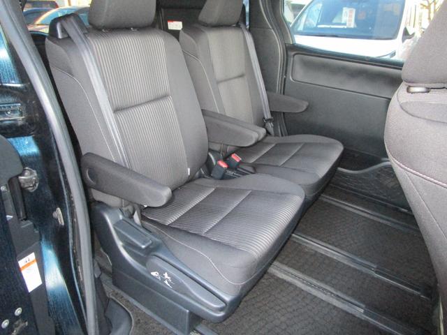 ノア Si 4WD プッシュスタート フリップダウンモニター TRDフロントサイドガーニッシュ 左オートスライドドア 社外フルセグTVナビ バックカメラ ETC ドラレコ(27枚目)