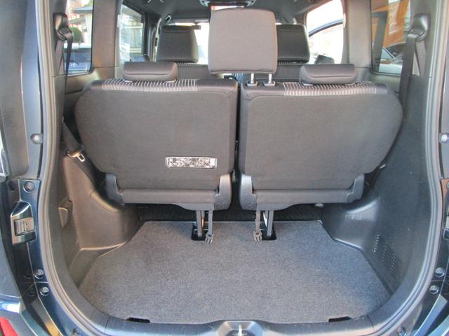 ノア Si 4WD プッシュスタート フリップダウンモニター TRDフロントサイドガーニッシュ 左オートスライドドア 社外フルセグTVナビ バックカメラ ETC ドラレコ(30枚目)