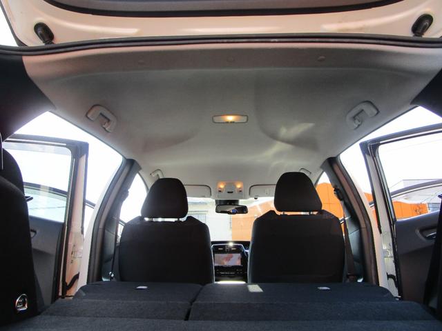 プリウス Ｓセーフティプラス　４ＷＤ　防錆処理　プッシュスタート　アルパインフルセグＴＶナビ　バックカメラ　ＥＴＣ　純正リモートスタート（31枚目）