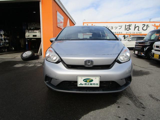 フィット ベーシック　４ＷＤ　防錆処理　プッシュスタート　クルーズコントロール　バックモニター　コーナーセンサー　ドライブレコーダー　ＥＴＣ（2枚目）