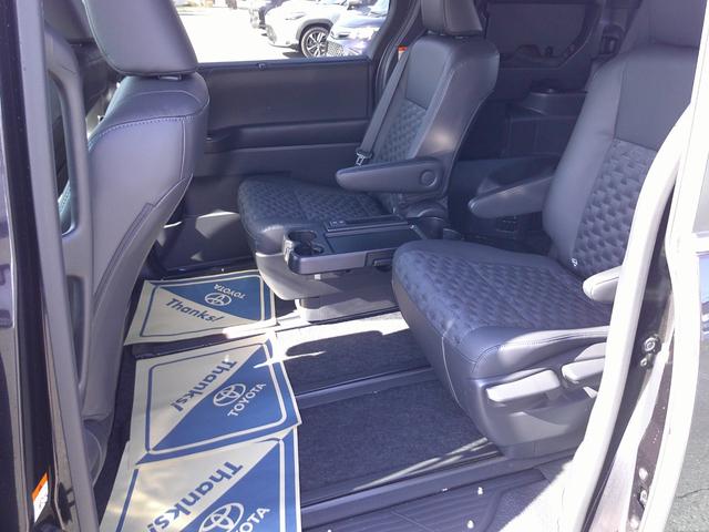 ヴォクシー ハイブリッドS-Z 7人乗り・ワンオーナー・禁煙車・100V電源・1500W・フルセグTV・寒冷地仕様・バックカメラ・寒冷地仕様・純正アルミ(52枚目)