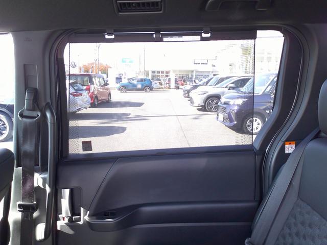 ヴォクシー ハイブリッドS-Z 7人乗り・ワンオーナー・禁煙車・100V電源・1500W・フルセグTV・寒冷地仕様・バックカメラ・寒冷地仕様・純正アルミ(53枚目)