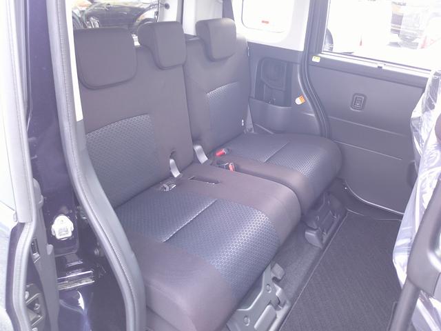 ルーミー Ｇ　４ＷＤ　ワンオーナー・フルセグナビ・Ｂｌｕｅｔｏｏｔｈ対応機種・バックカメラ・寒冷地仕様・シートバックテーブル・シートヒーター　両側電動スライドドア　衝突被害軽減システム（26枚目）