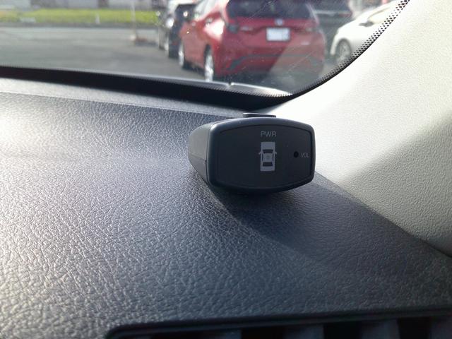 カローラアクシオ １．５Ｇ　寒冷地仕様・リヤワイパー・ＥＴＣ・ワンオーナー・フルセグナビ・バックカメラ・禁煙車・社外アルミ・前後ドライブレター（18枚目）