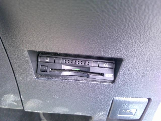 カローラアクシオ １．５Ｇ　寒冷地仕様・リヤワイパー・ＥＴＣ・ワンオーナー・フルセグナビ・バックカメラ・禁煙車・社外アルミ・前後ドライブレター（20枚目）