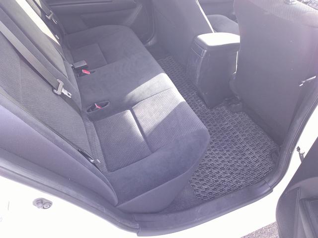 カローラアクシオ １．５Ｇ　寒冷地仕様・リヤワイパー・ＥＴＣ・ワンオーナー・フルセグナビ・バックカメラ・禁煙車・社外アルミ・前後ドライブレター（32枚目）